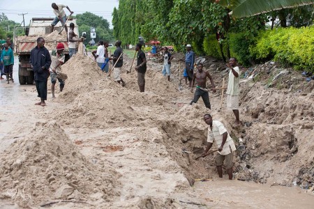 Digging out: When it rains, Dar's lack of a master plan shows, says leader of the opposition Freeman Mbowe. Photo contributed: Abigail Snyder